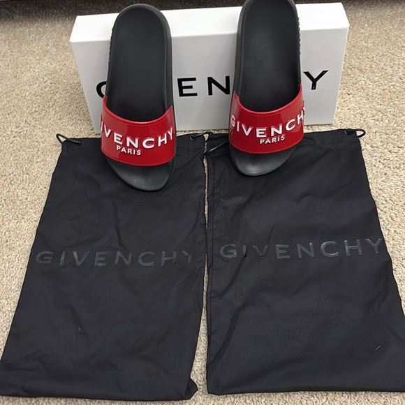 Givenchy Slides- Size 36/6, Red With White Logo, Black Soles - Picture 10 of 10